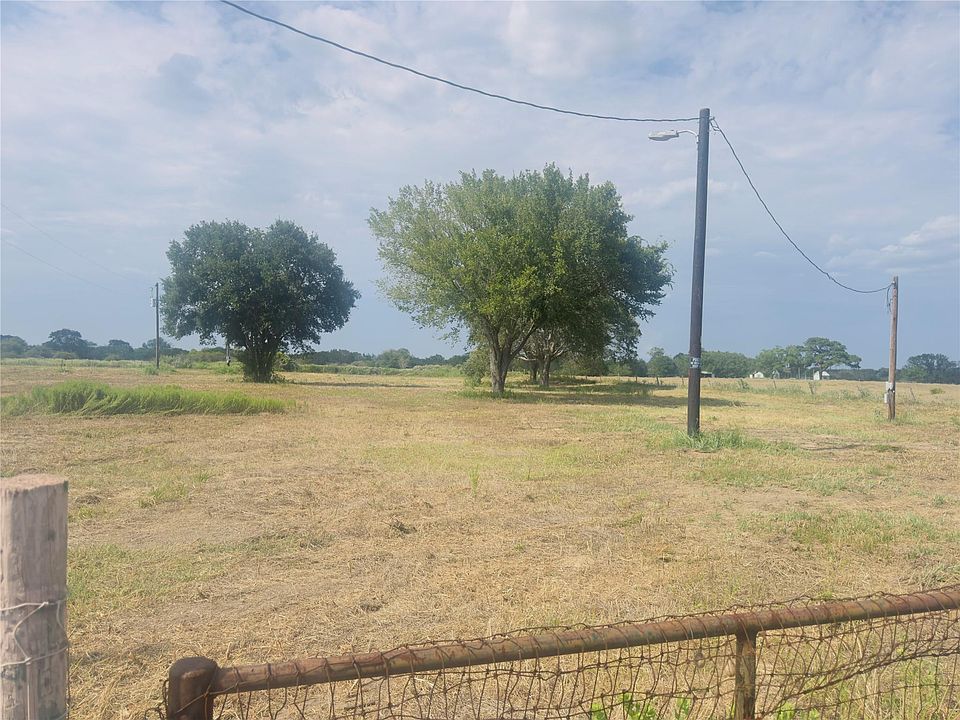 1st image of 3884 Us Highway 90a E