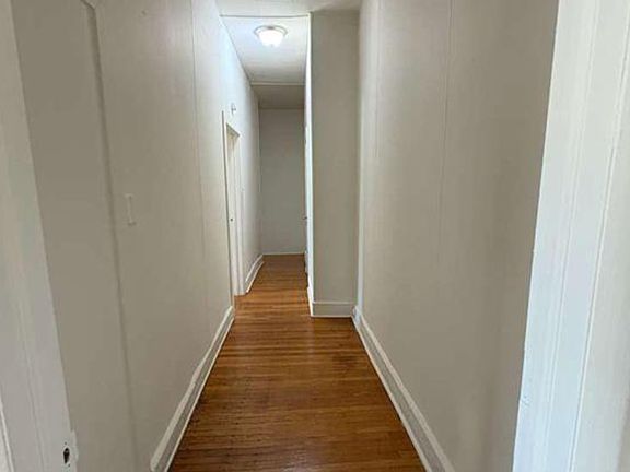 4th image of 402 Cinnaminson Ave #2