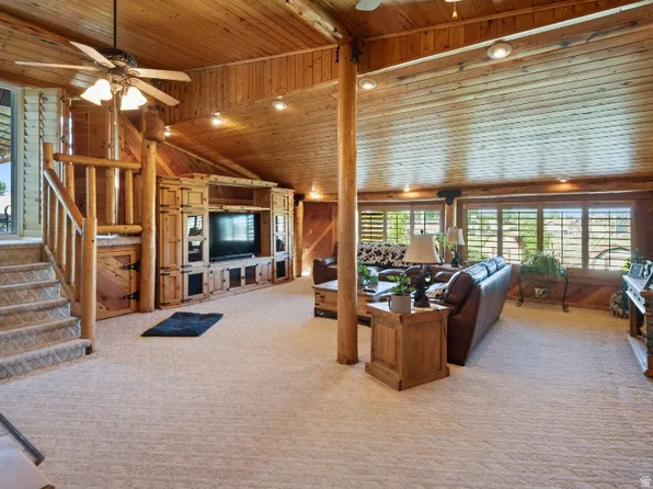 115 N 1400 W, Clearfield, UT 84015