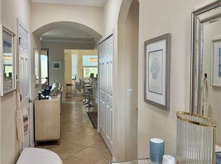 9723 Acqua Ct UNIT 323, Naples, FL 34113