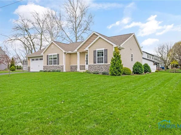 10473 Bridgewood St, Perrysburg, OH 43551