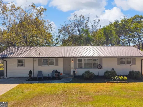 2632 Oak Valley Rd, Toccoa, GA 30577