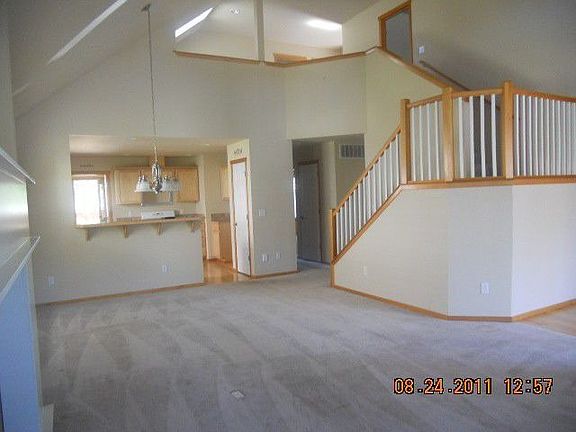 3rd image of 5021 75th Ave NE