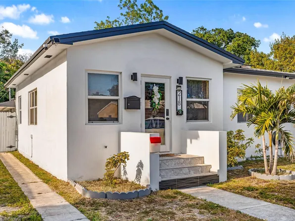 218 SW 7th Street, Dania Beach, FL 33004