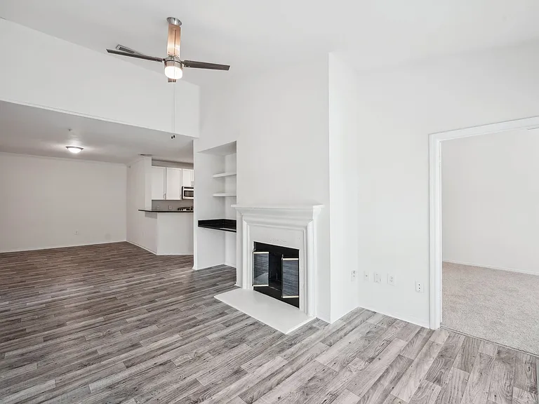 Wesley St. James Apartments at Sandy Springs — Photo 14