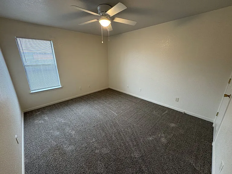 3205 Dannen Ct — Photo 11