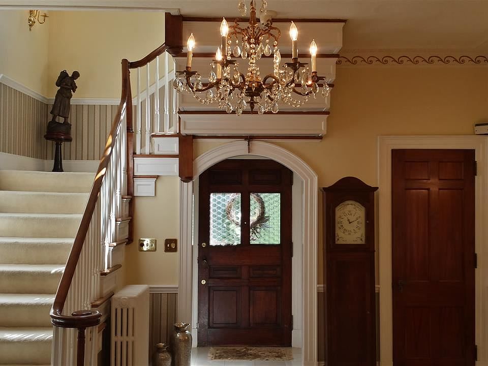 3516 Stonewall Rd, Jackson, MI 49203 Zillow