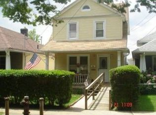 421 Minnieford Ave, Bronx, NY 10464