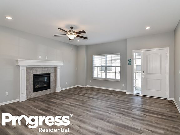 5th image of 1803 SW Hilltop Ct