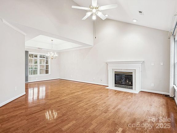 5th image of 2104 Pinefield Ct