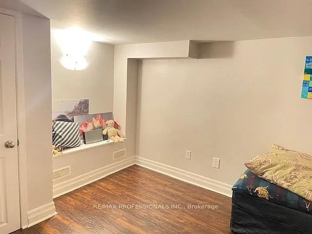 88 13th St — Photo 25