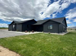 155 Road 20, Cody, WY 82414