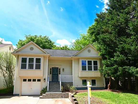 2nd image of 402 Watch Hill Ln