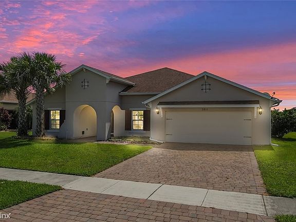 2nd image of 3811R Gulf Shore Cir