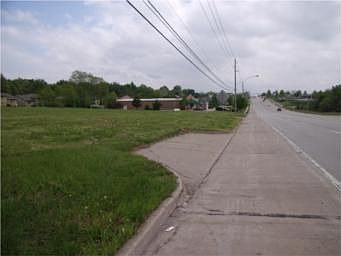 2nd image of 2100 N 7 Hwy
