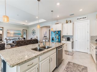 3239 Baravaldo Cir, Cape Coral, FL 33909