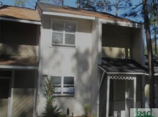 140 Freedom Ct APT J, Hinesville, GA 31313