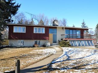2135 Elmwood Dr, Brookings, SD 57006