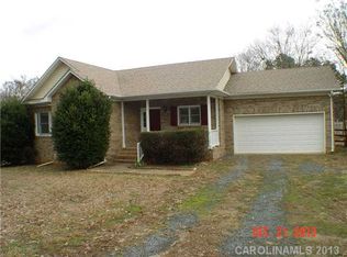 3915 Autumn Wood Dr, Monroe, NC 28112