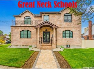 1894 Stewart Ave, New Hyde Park, NY 11040