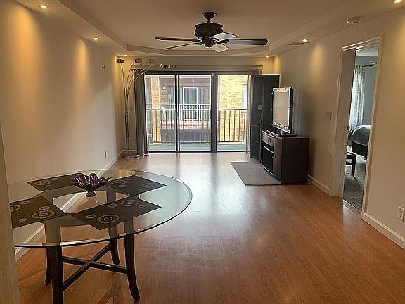 4th image of 2001 Grand Ave APT 3G