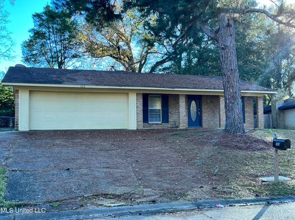 123 Sharon Hills Dr, Jackson, MS 39212