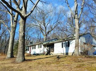 1644 Plank Rd, Cheshire, CT 06410