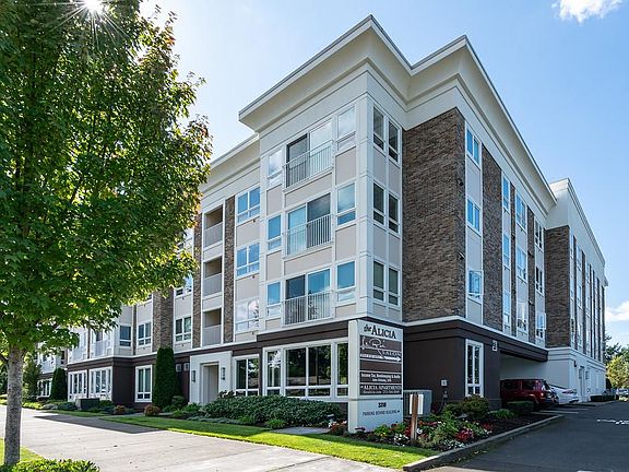 3rd image of 3318 Bridgeport Way W Unit 401