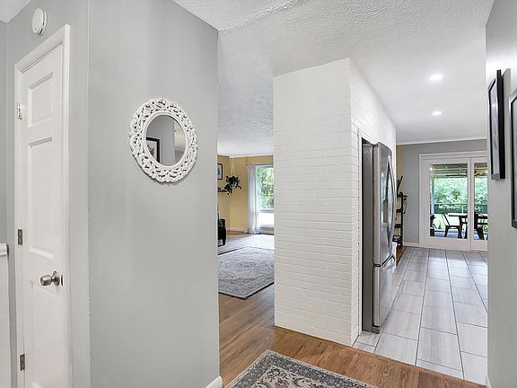 5th image of 5023 E 70th St
