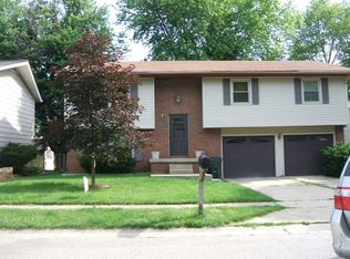 4774 White Oak Ln, Decatur, IL 62521