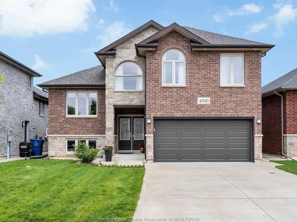 4010 Cosenza St, Windsor, ON N9G 0A5