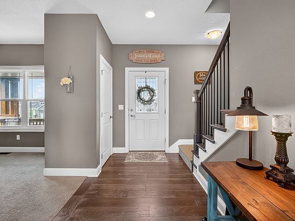 5th image of 318 W High Rd