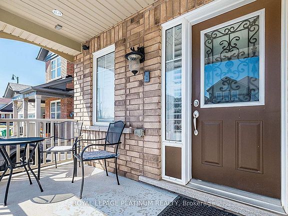 2nd image of 43 Arkwright Dr