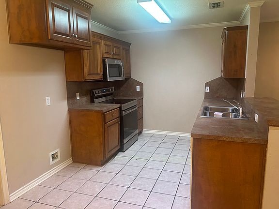 3rd image of 8315 Garrett Dr #8315