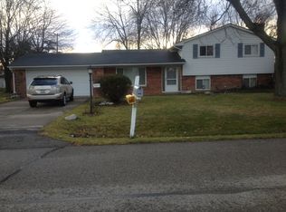 29615 Greening St, Farmington Hills, MI 48334