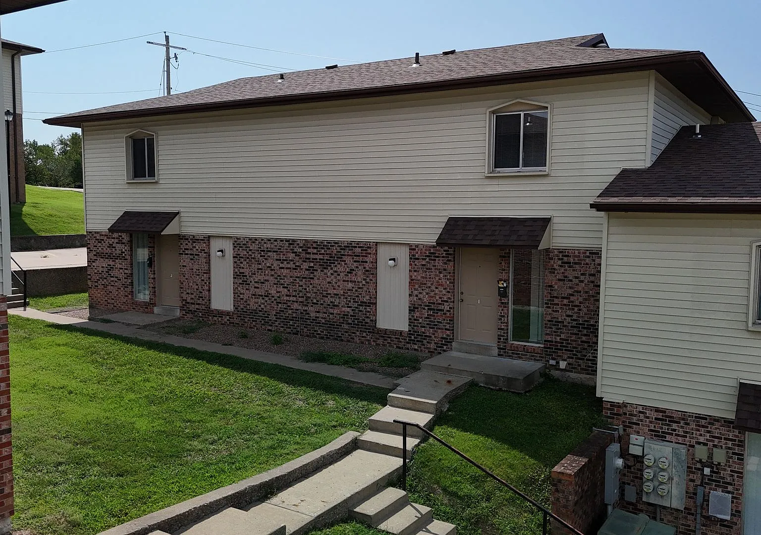 Spacious 3-Story Townhome with Flexible Living Space — Photo 2