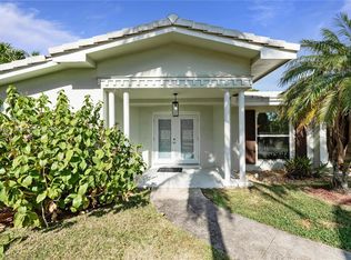 565 NE Olive Way, Boca Raton, FL 33432