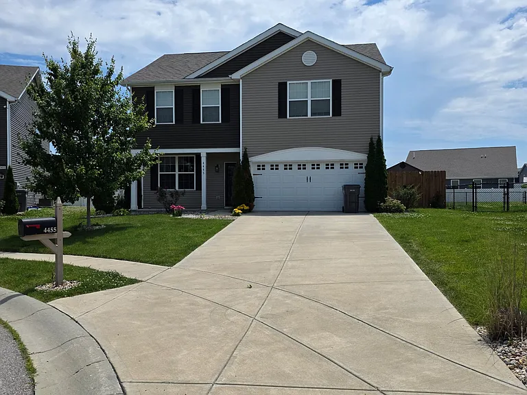 4455 Averly Park Cir — Photo 1