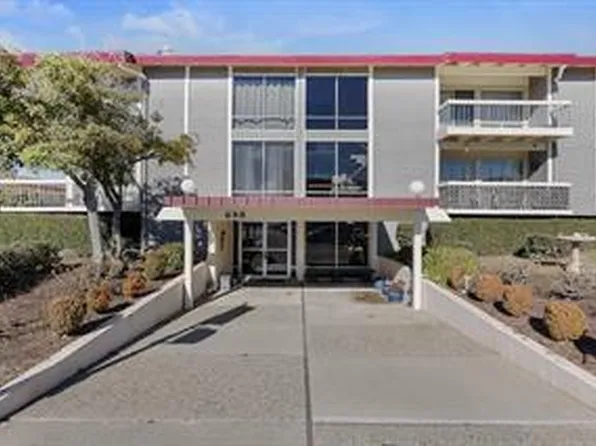 688 Mariners Island Blvd APT 206, San Mateo, CA 94404