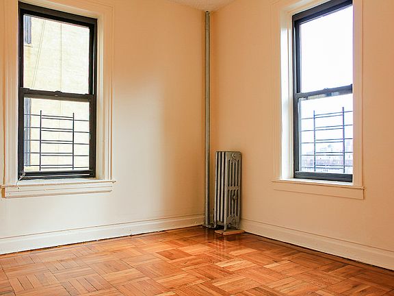 2nd image of 280 Crown St APT E5