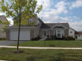 1525 Lang Dr, Bolingbrook, IL 60490