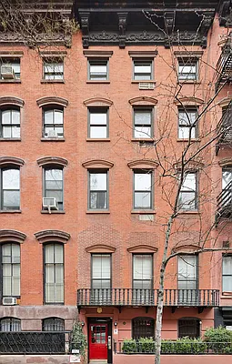 Sold by Compass | media 19