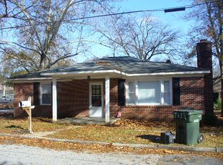 101 Albert St, Greer, SC 29651