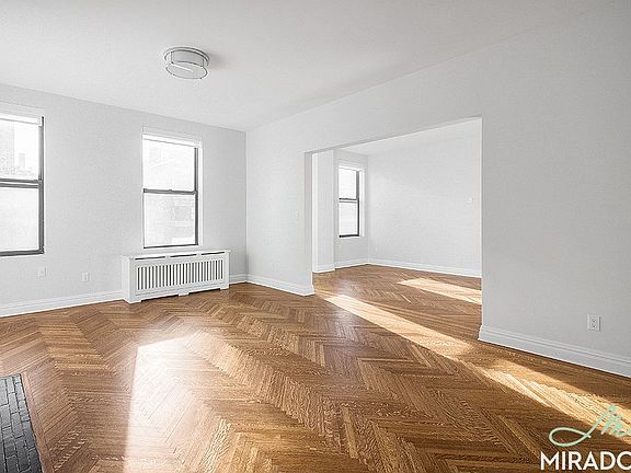 3rd image of 103 E 86th St APT 12A