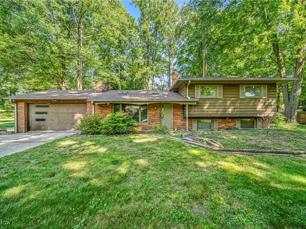 9201 Luoem Trl, Mentor, OH 44060
