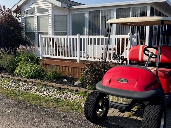 92 Clubhouse Rd #29, Turkey Pt, ON N0E 1T0