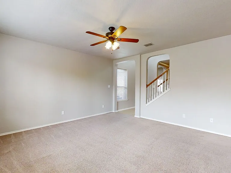 12230 Medina Ml — Photo 3