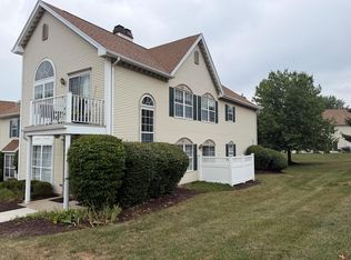 1947 Willings Ln, Hellertown, PA 18055