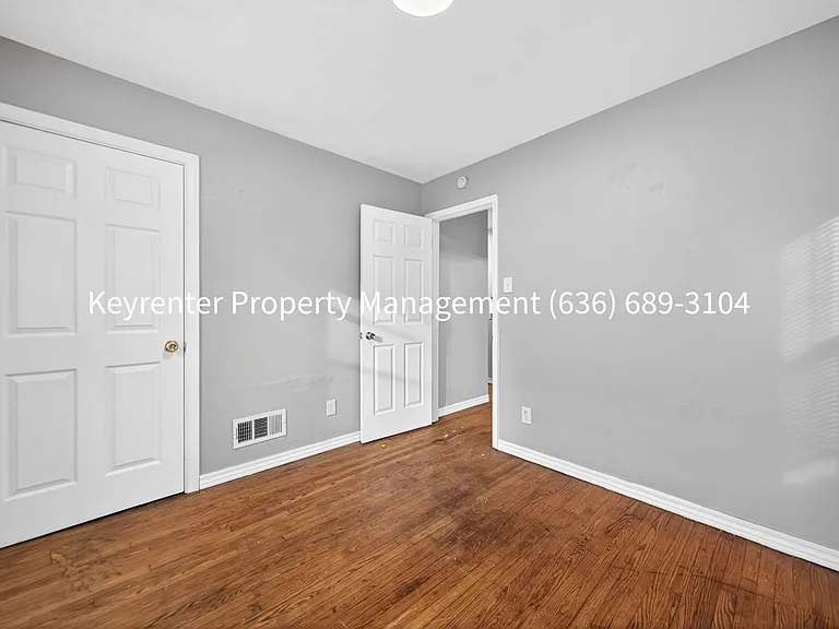 5936 Theodore Ave — Photo 8