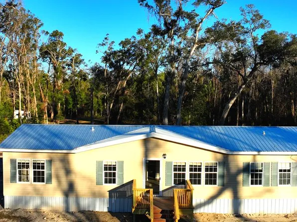 1810 NE 592nd St, Old Town, FL 32680